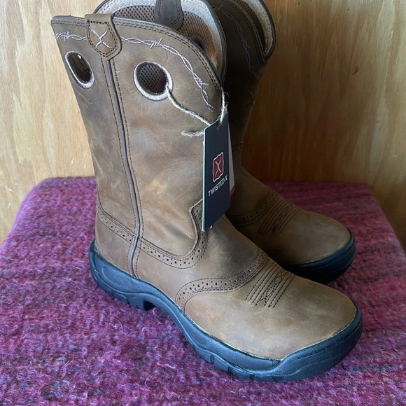Twisted X Other - NEW Twisted X Men's Distressed Saddle  Pull On Work Boots Size 10 B